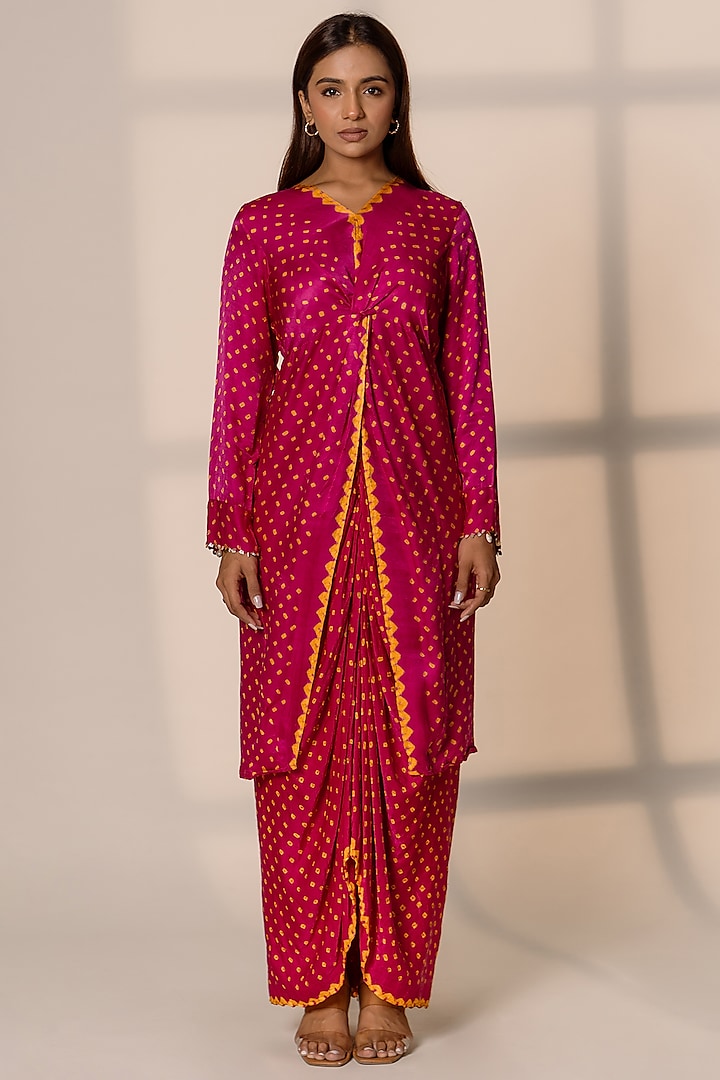 Pink Gajji Silk Bandhani Skirt Set by Dyelogue at Pernia's Pop Up Shop