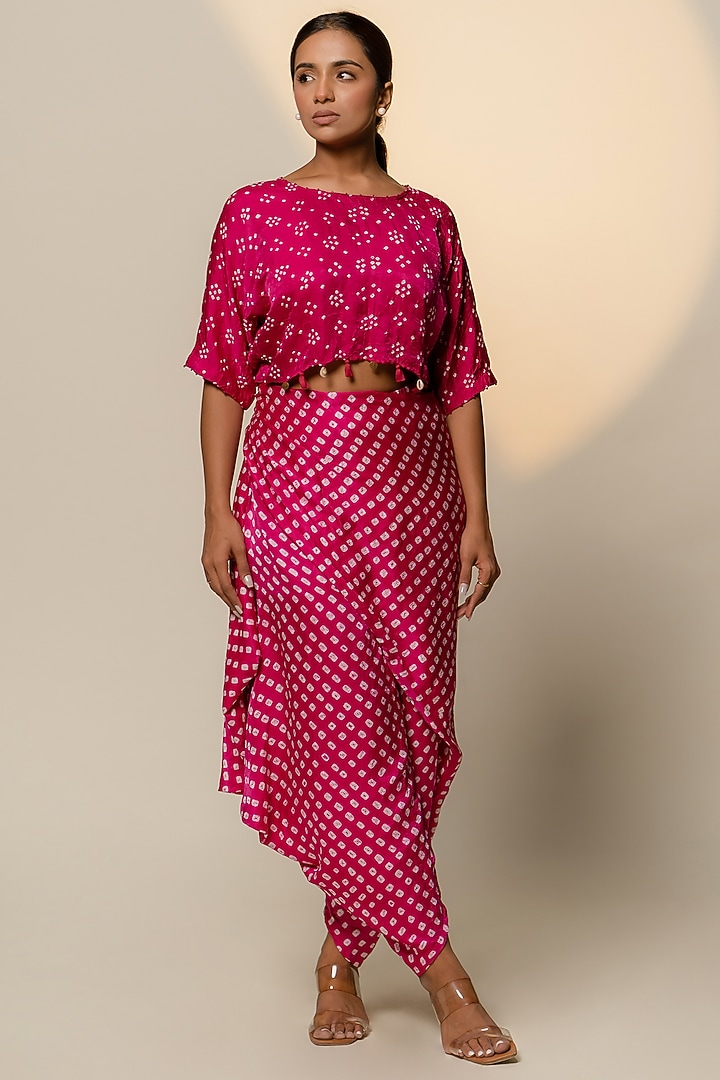 Pink Gajji Silk Crop Top by Dyelogue at Pernia's Pop Up Shop