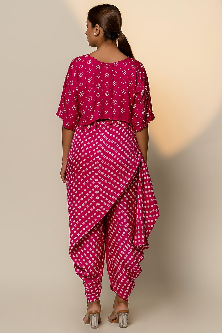 Pink Gajji Silk Crop Top by Dyelogue at Pernia's Pop Up Shop