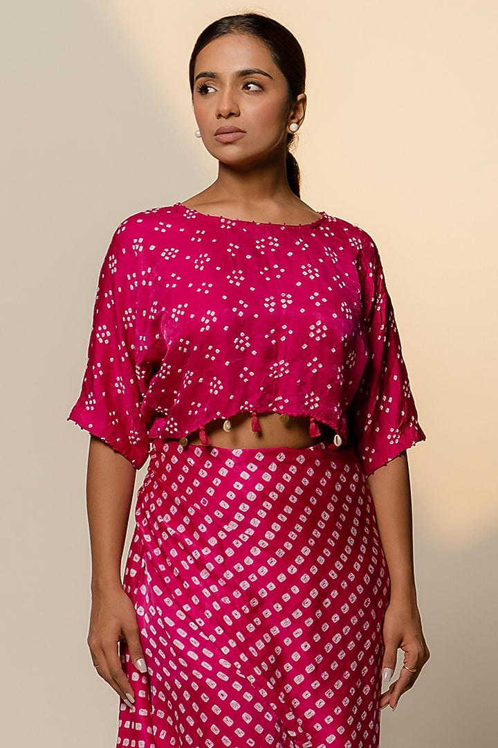 Pink Gajji Silk Crop Top by Dyelogue at Pernia's Pop Up Shop