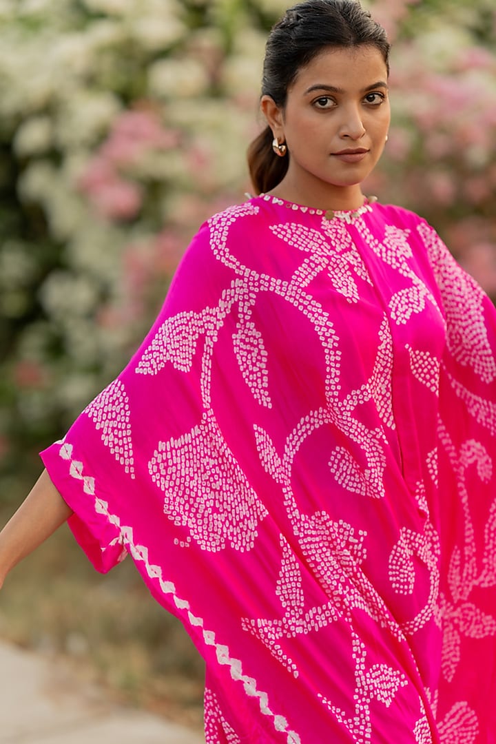 Pink Gajji Silk Asymmetric Kurta Set by Dyelogue at Pernia's Pop Up Shop