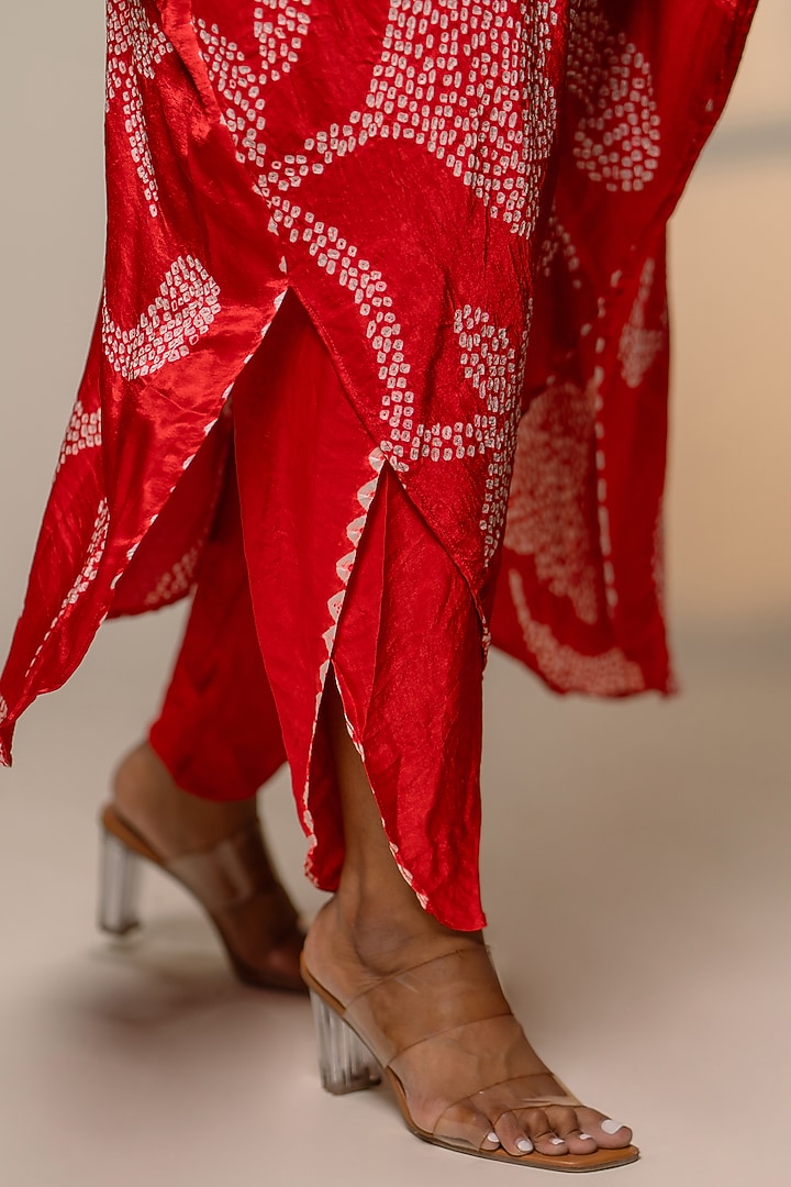 Red Gajji Silk Asymmetric Kurta Set by Dyelogue at Pernia's Pop Up Shop