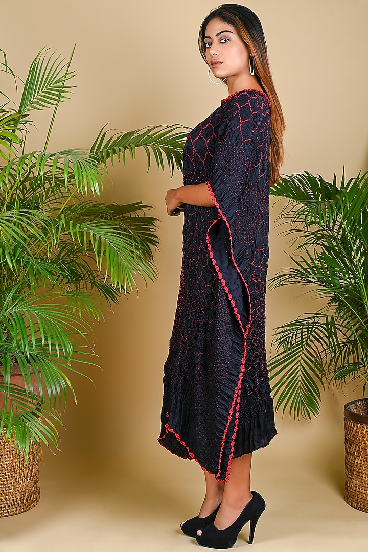 Black & Red Gajji Silk Bandhani Kaftan by Dyelogue at Pernia's Pop Up Shop