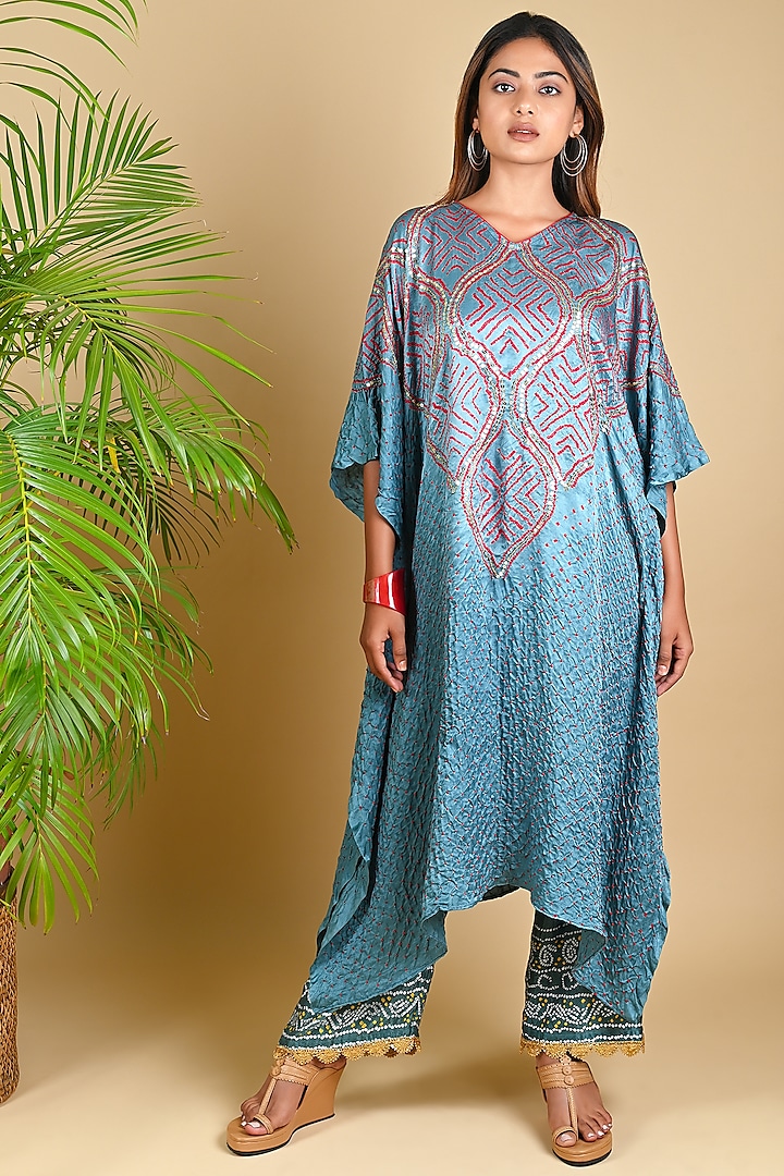 Grey Gajji Silk Sequin Embellished Bandhani Kaftan by Dyelogue at Pernia's Pop Up Shop