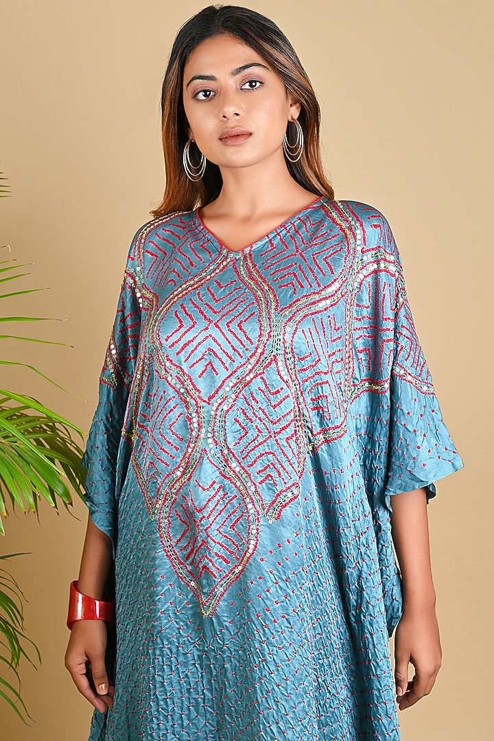 Grey Gajji Silk Sequin Embellished Bandhani Kaftan by Dyelogue at Pernia's Pop Up Shop