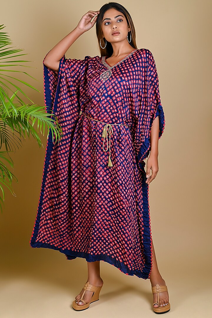 Purple Hand Embroidered Kaftan by Dyelogue at Pernia's Pop Up Shop