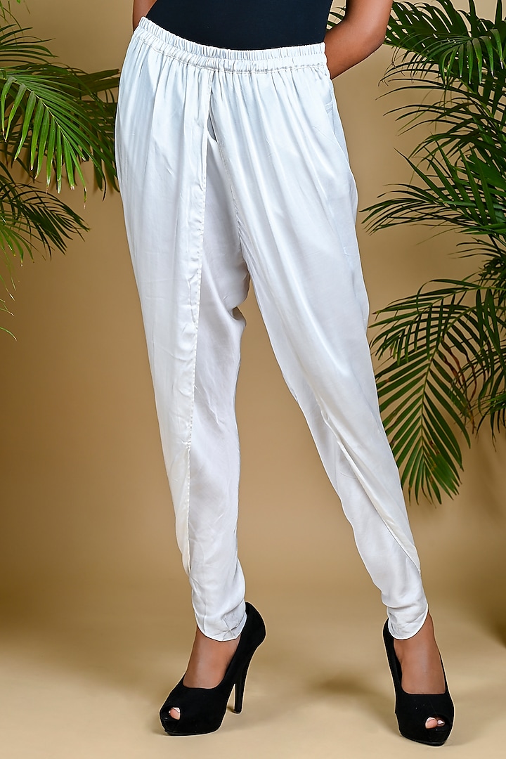 White Overlap Slim Pants by Dyelogue