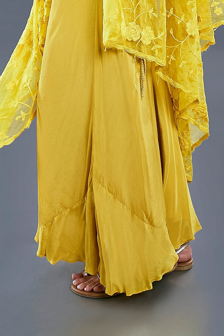 Ochre Yellow Crepe Embroidered Jacket Set by Divya Kanakia at Pernia's Pop Up Shop