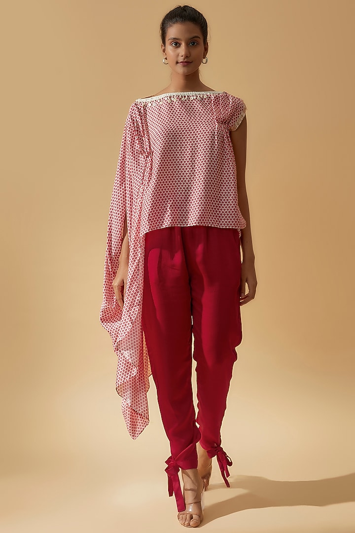 White & Red Muslin Cotton Printed Kaftan Top by Divya Kanakia at Pernia's Pop Up Shop