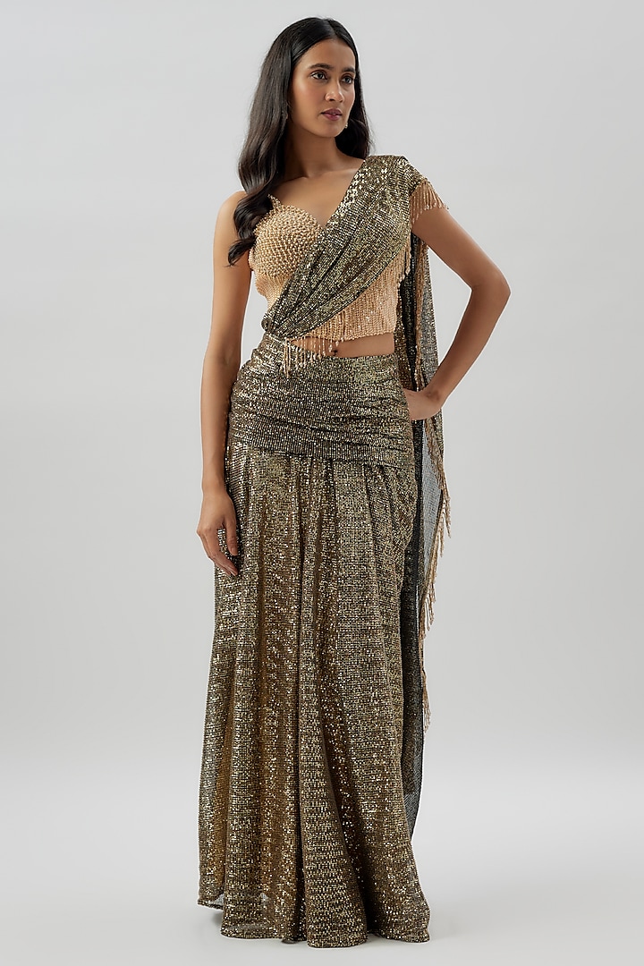 Golden Sequins Georgette Pre-Stitched Saree Set by Divya Kanakia at Pernia's Pop Up Shop