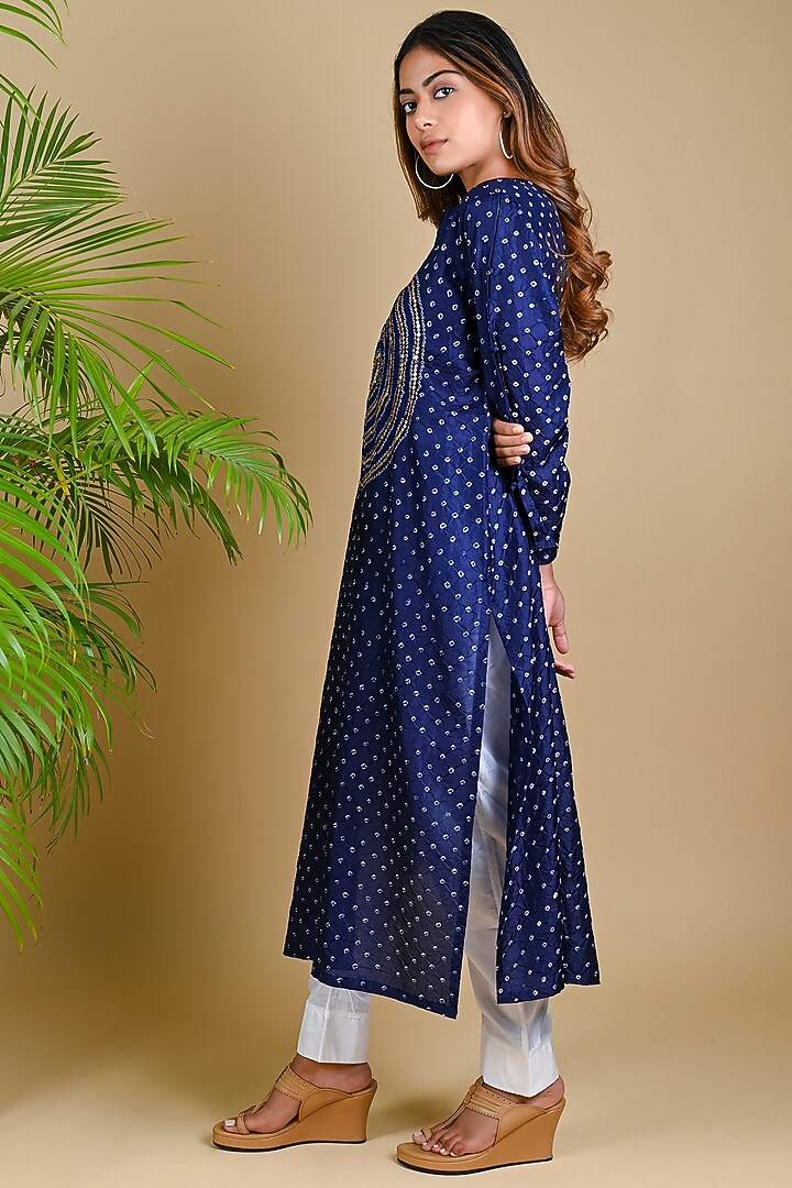 Indigo Blue Mulberry Silk Hand Embellished Straight Kurta by Dyelogue at Pernia's Pop Up Shop