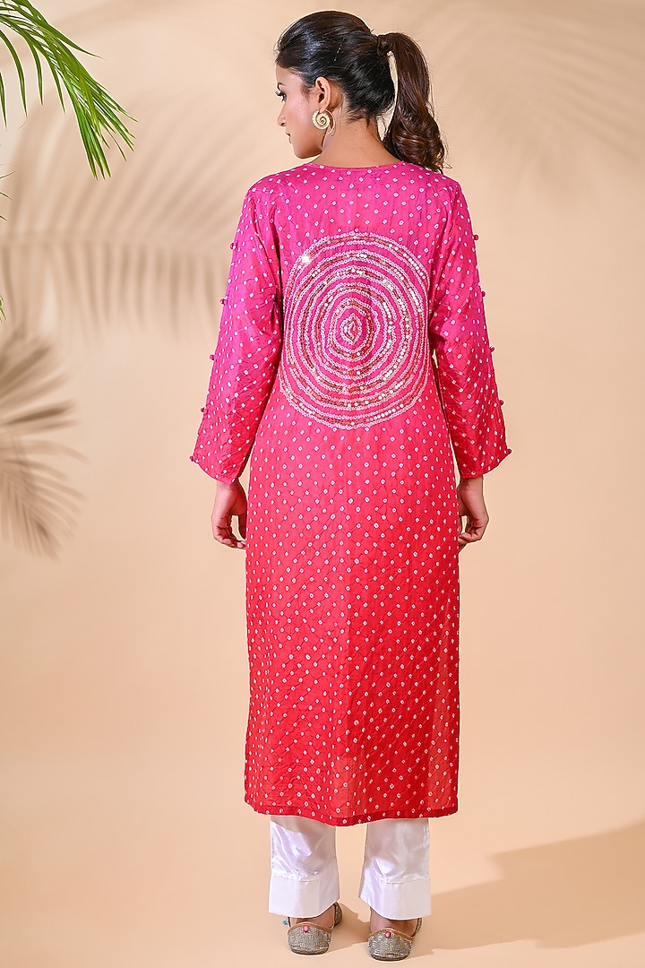 Pink-Red Shaded Mulberry Silk Hand Embellished Straight Kurta by Dyelogue at Pernia's Pop Up Shop