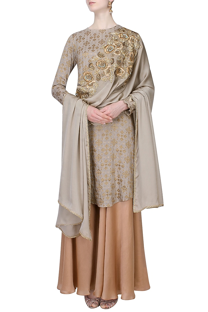 Steel grey zardozi thread embroidered handcrafted kurta with blush pink sharara pants set available only at Pernia's Pop Up Shop.