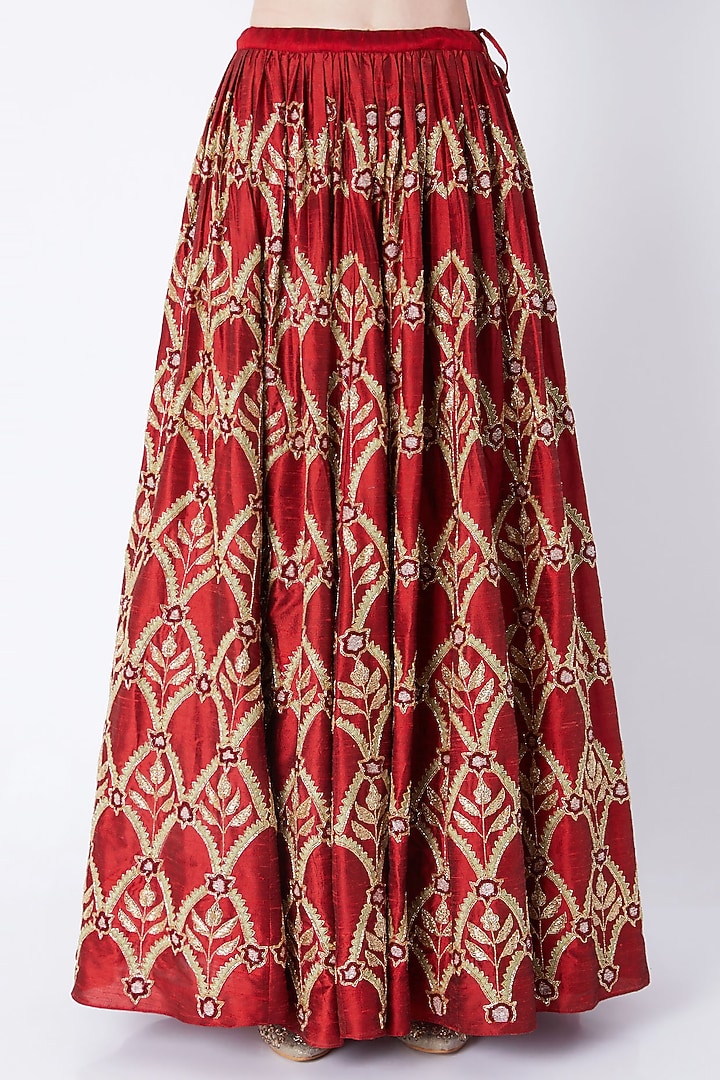 Red Heavy Embroidered Wedding Lehenga Set by Ease at Pernia's Pop Up Shop