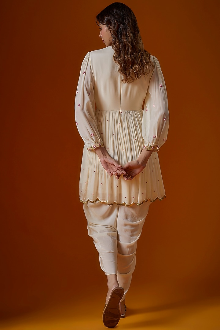 Off-White Pure Crepe Dhoti Set by Ease at Pernia's Pop Up Shop