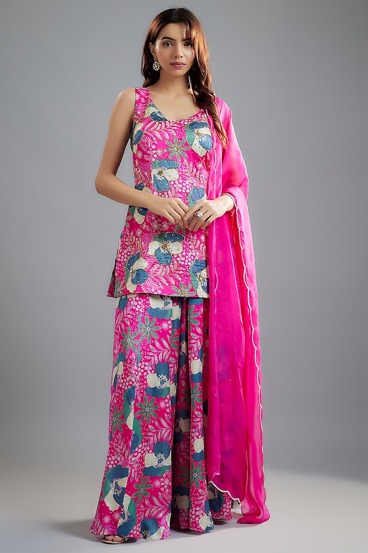 Pink Raw Satin Floral Printed & Cutdana Embroidered Short Kurta Set by Ease at Pernia's Pop Up Shop