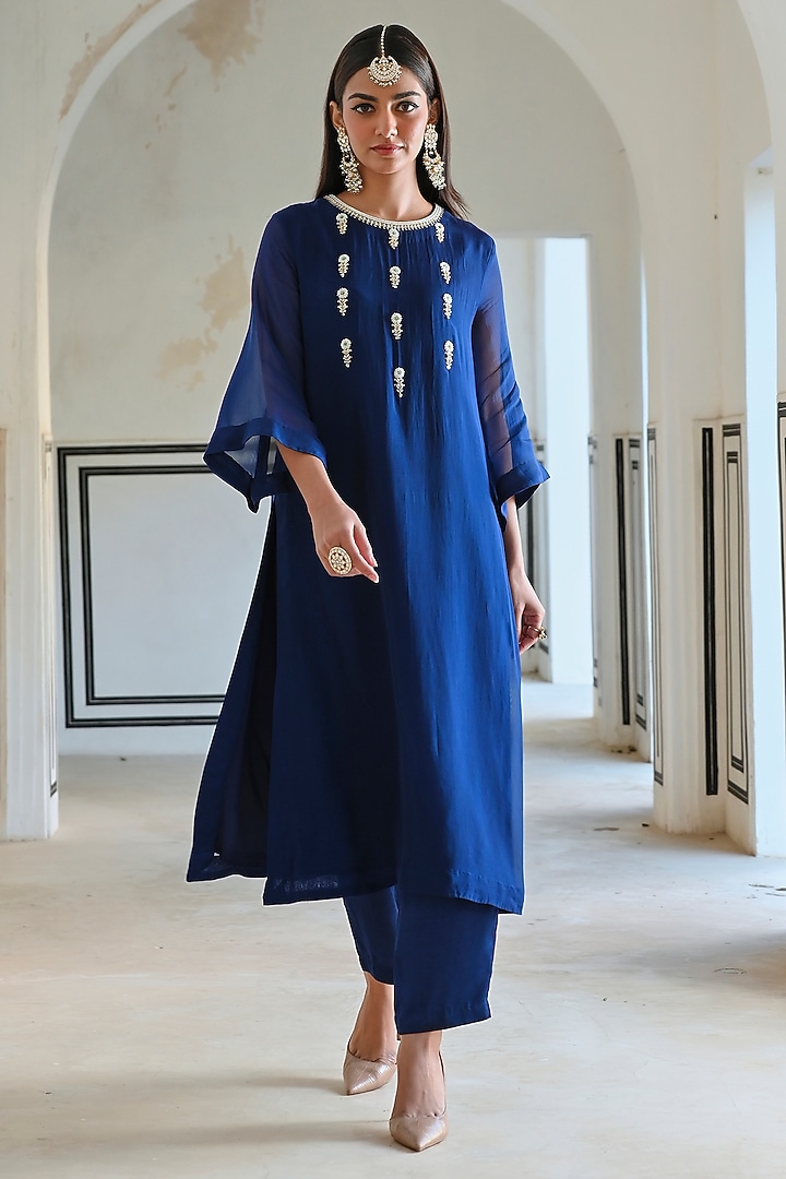 Royal Blue Viscose Organza Floral Embroidered Kurta Set by Ease at Pernia's Pop Up Shop