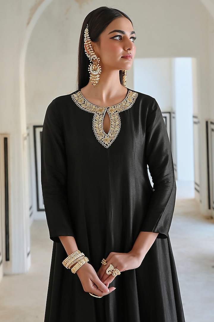 Black Silk Floral Embroidered Party Wear Anarkali Set by Ease at Pernia's Pop Up Shop