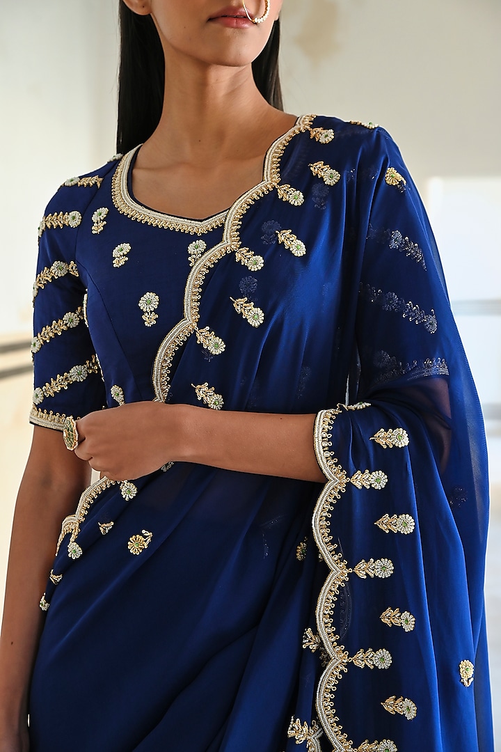 Royal Blue Pure Crepe Embroidered Wedding Saree Set by Ease at Pernia's Pop Up Shop