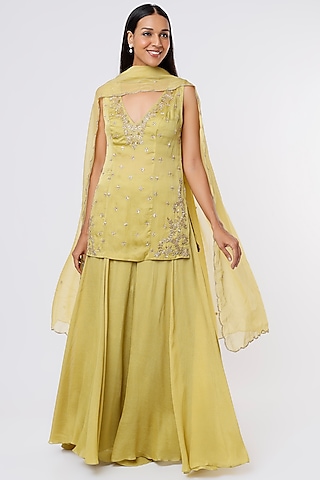 Lime Embroidered Kurta Set by Ease