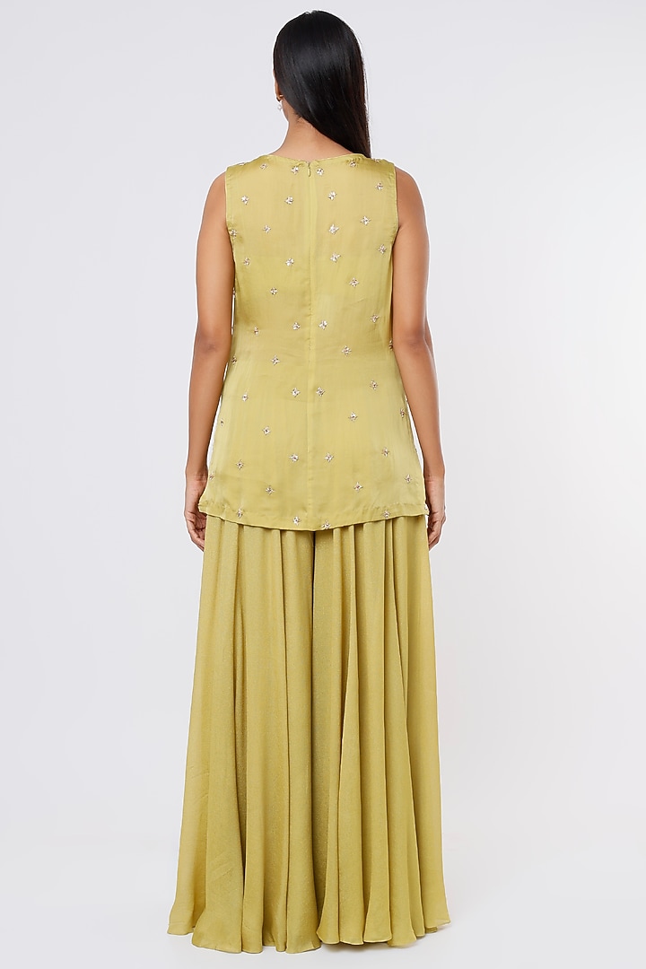 Lime Embroidered Kurta Set by Ease at Pernia's Pop Up Shop