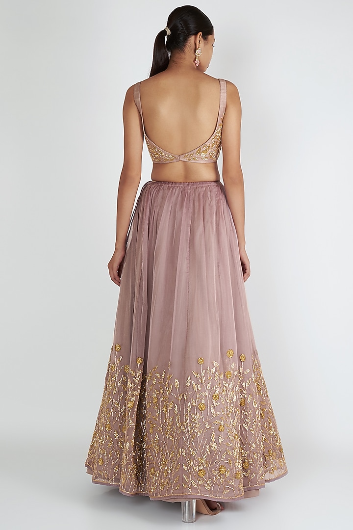 Lilac Embroidered Wedding Lehenga Set by Ease at Pernia's Pop Up Shop