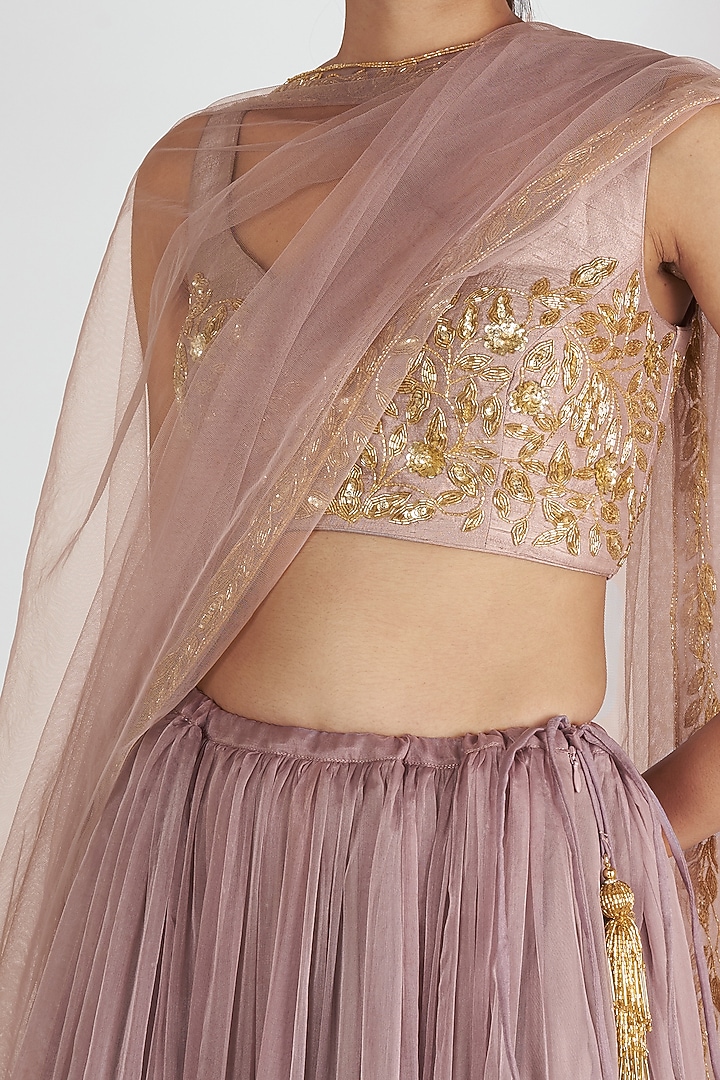 Lilac Embroidered Wedding Lehenga Set by Ease at Pernia's Pop Up Shop