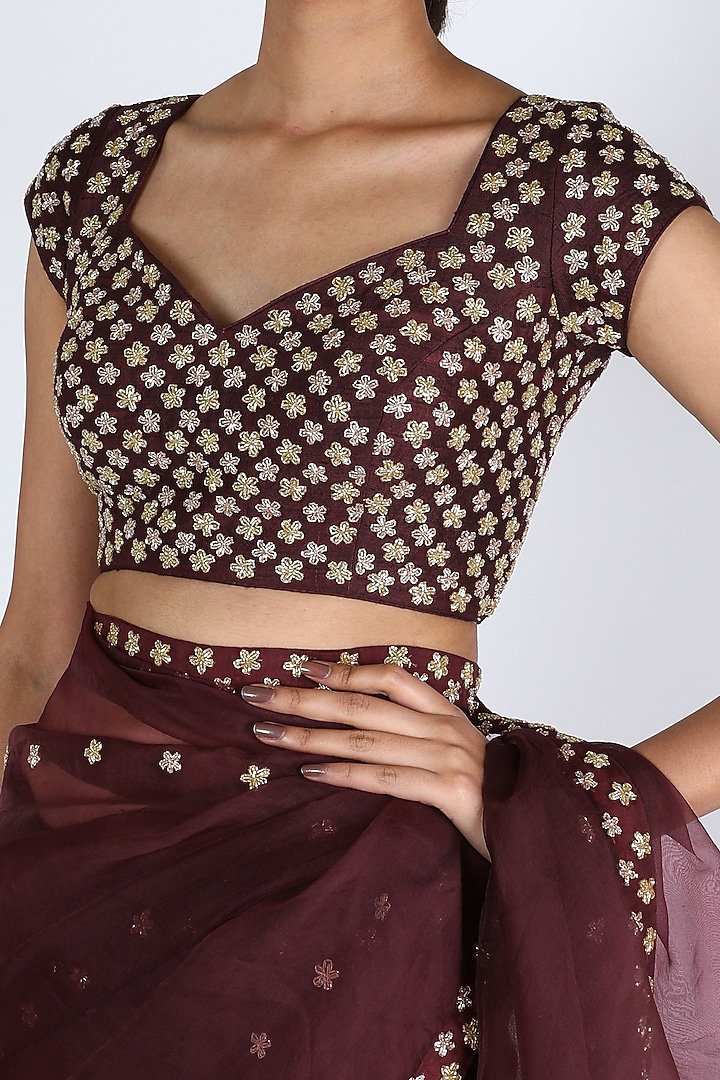Wine Organza Aari Embroidered Wedding Saree Set by Ease at Pernia's Pop Up Shop