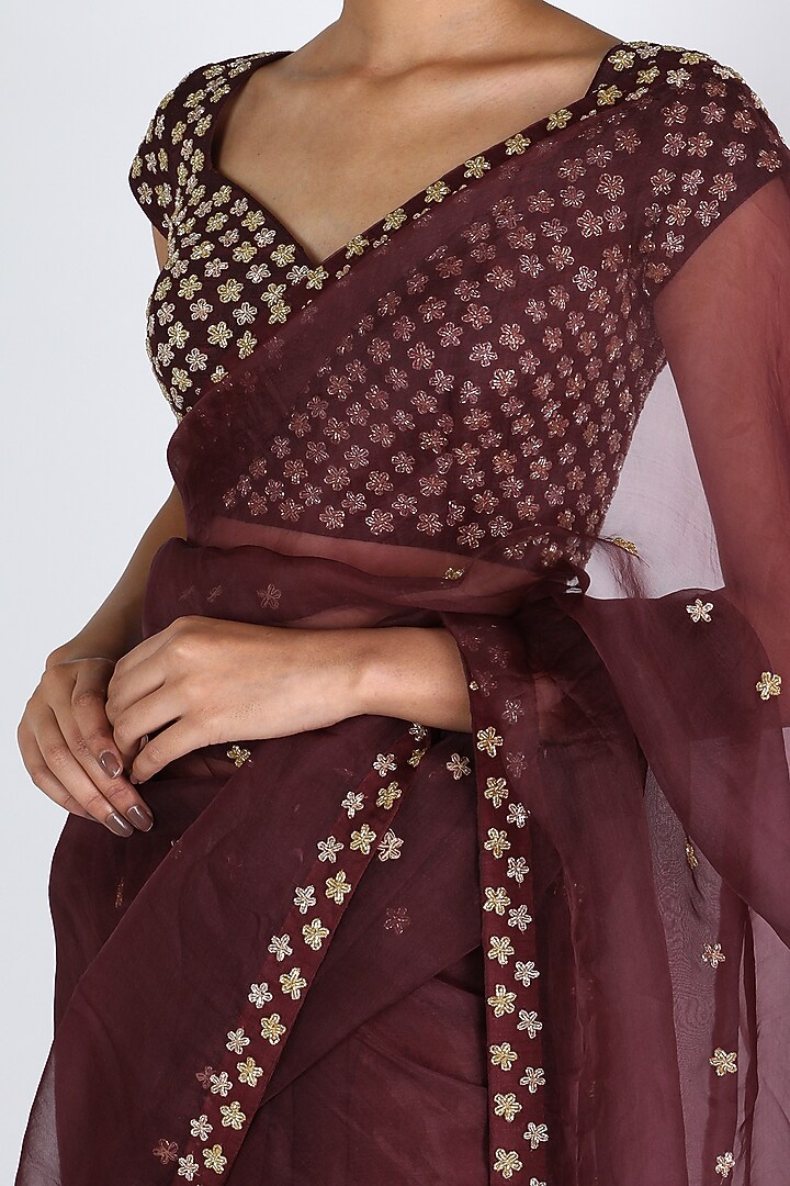 Wine Organza Aari Embroidered Wedding Saree Set by Ease at Pernia's Pop Up Shop
