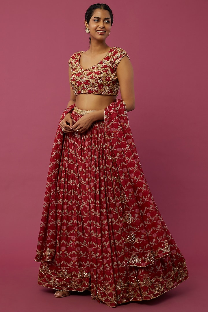 Red Embroidered Wedding Lehenga Set by Ease at Pernia's Pop Up Shop