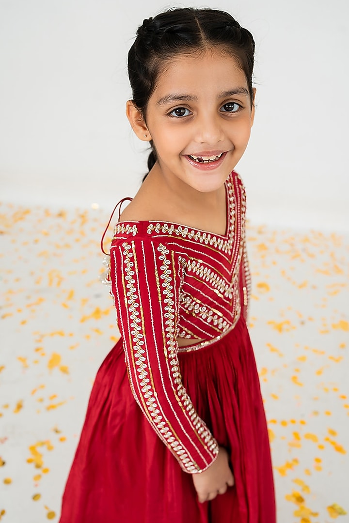 Red Pure Crepe Salli Embroidered Anarkali Set For Girls by Ease kids at Pernia's Pop Up Shop