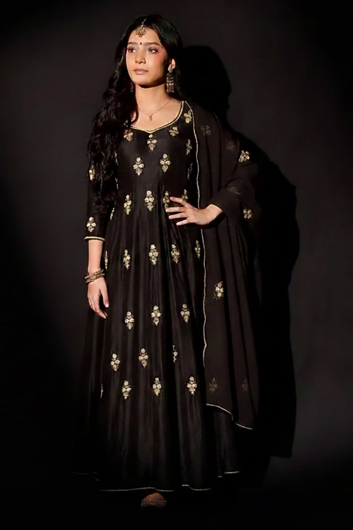 Black Silk Floral Booti Embroidered Anarkali Set For Girls by Ease kids at Pernia's Pop Up Shop