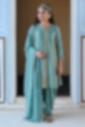 Turquoise Blue Silk Leaf Embroidered Kurta Set For Girls by Ease kids at Pernia's Pop Up Shop
