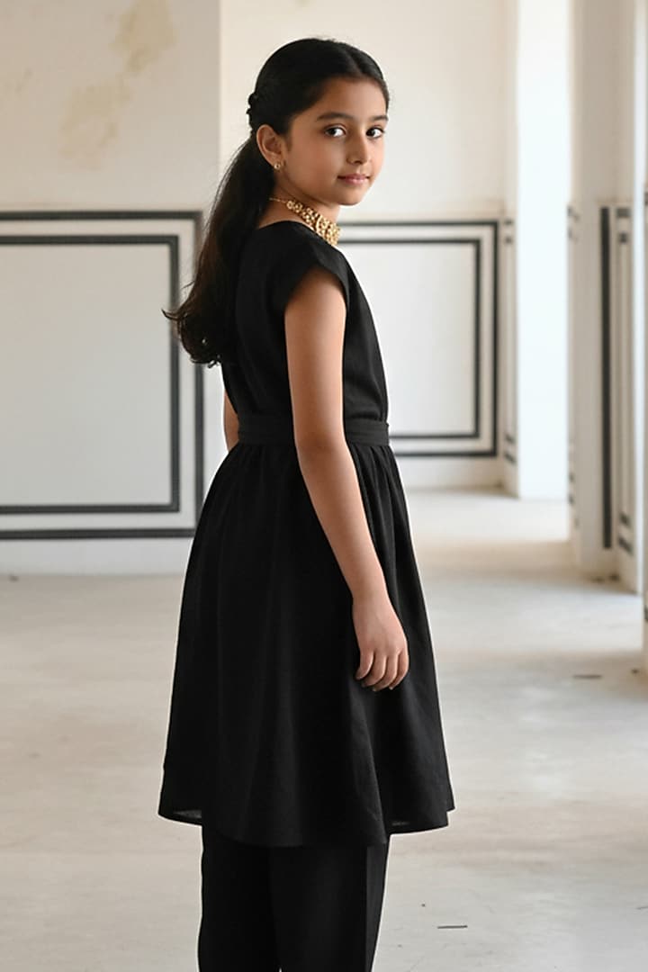 Black Satin Organza Floral Booti Embroidered Jumpsuit For Girls by Ease kids at Pernia's Pop Up Shop