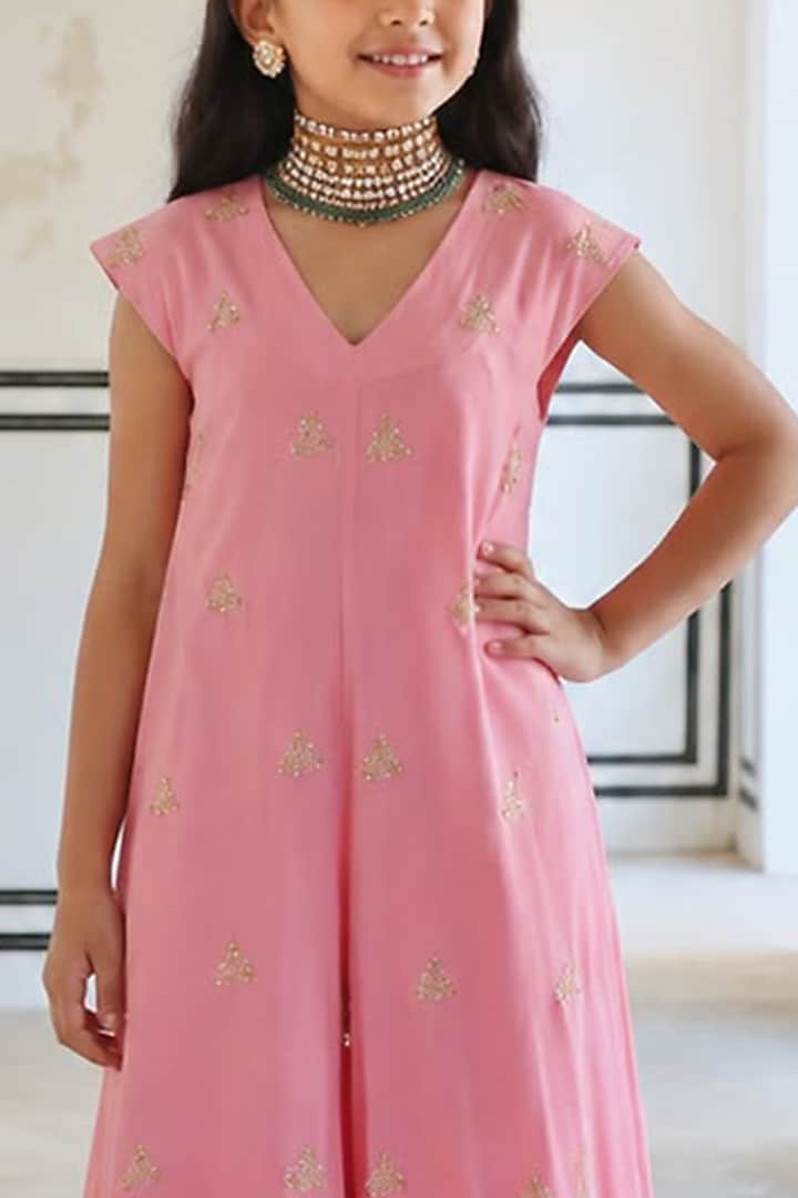 Baby Pink Pure Crepe Floral Booti Embroidered Jumpsuit For Girls by Ease kids at Pernia's Pop Up Shop