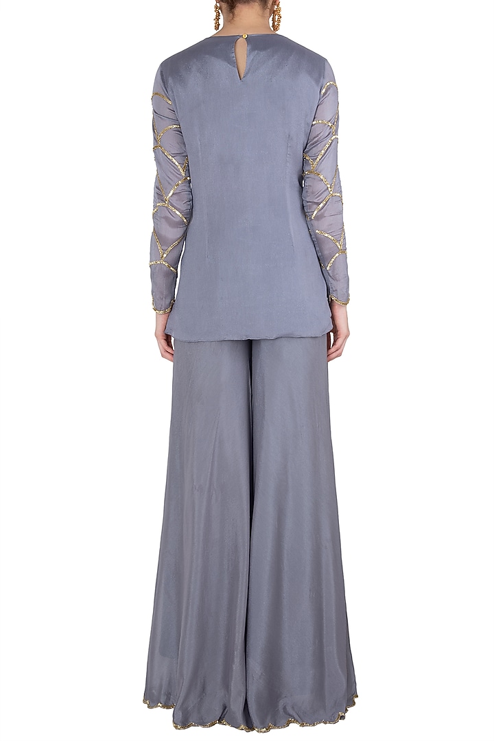 Lilac embroidered kurta with palazzo pants available only at Pernia's Pop Up Shop.