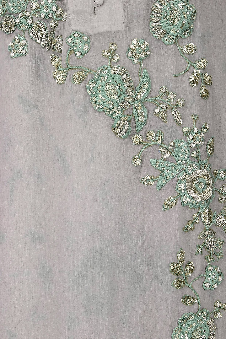 Grey floral embroidered kurta with tie and dye inner available only at Pernia's Pop Up Shop.