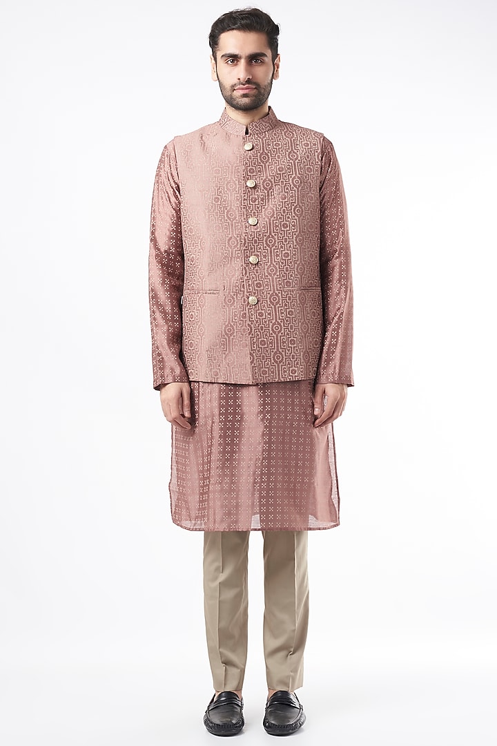 Onion Kurta Set With Bundi Jacket by Ekam by Manish Gupta