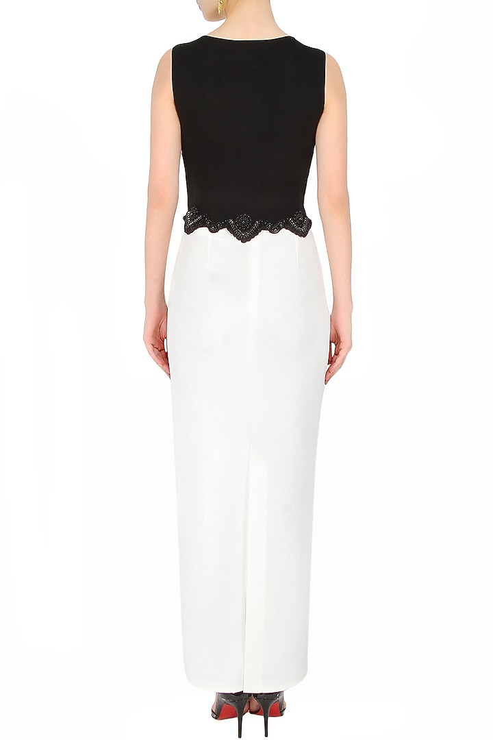 Elysian by Gitanjali presents Black beads and sequins embellished crop top available only at Pernia's Pop Up Shop.