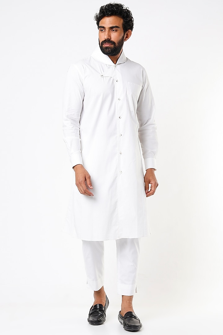 White Cotton Blend Kurta Set by ECHKE Men at Pernia's Pop Up Shop