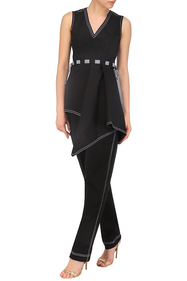 Black asymmetrical thread work top available only at Pernia's Pop Up Shop.
