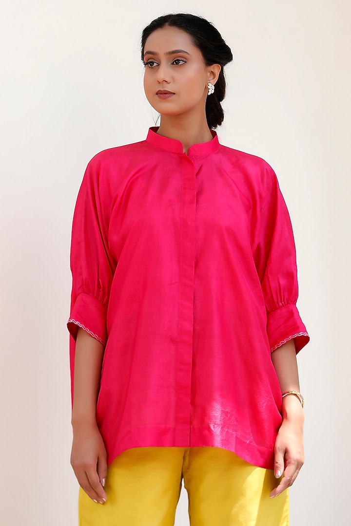 Pink Pure Silk Embroidered Loose Kurta Set by EEDA at Pernia's Pop Up Shop