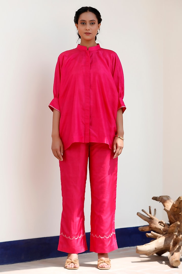 Pink Pure Silk Embroidered Short Kurta Set by EEDA at Pernia's Pop Up Shop