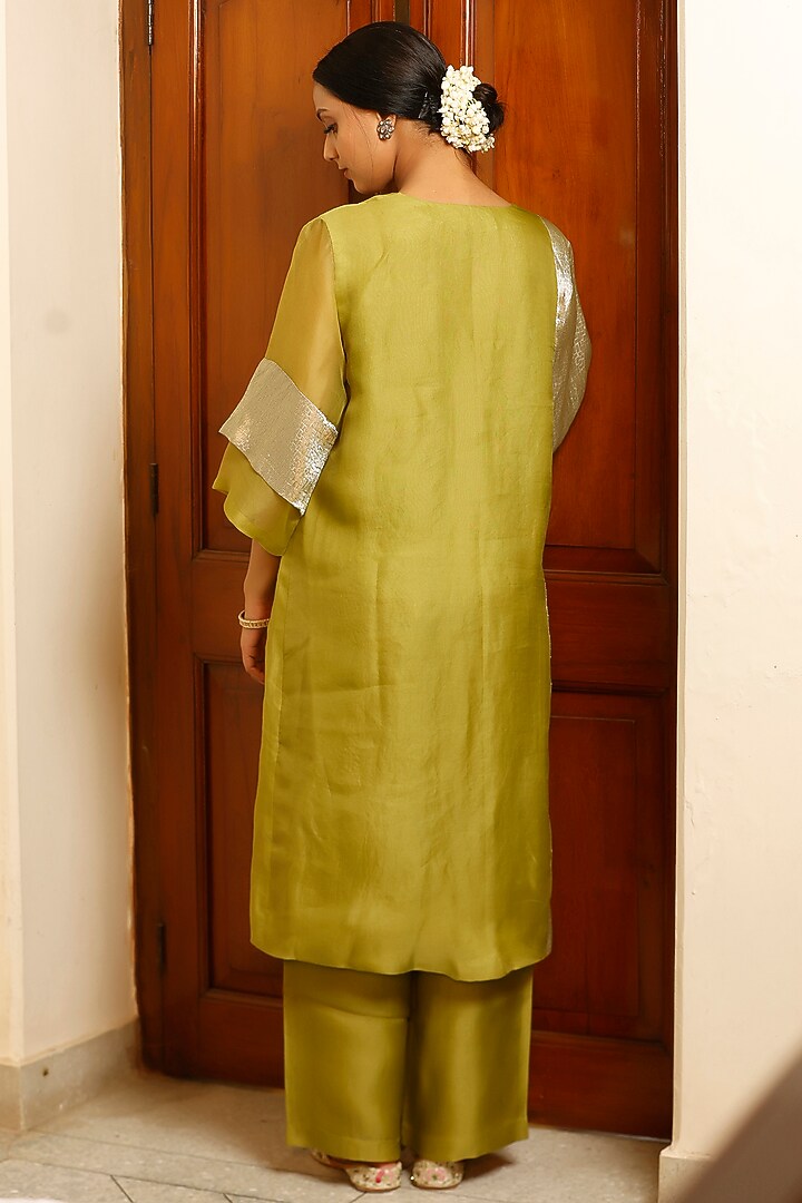 Green Silk Organza Kurta Set by EEDA at Pernia's Pop Up Shop