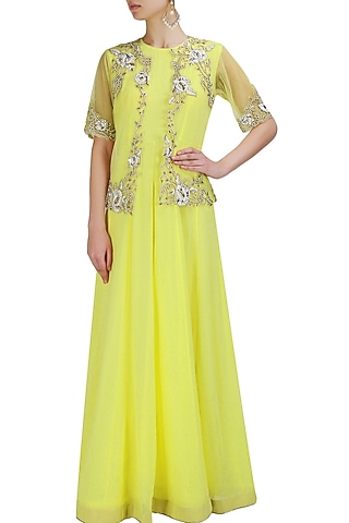 Yellow floral pearls and sequins embroidered cape anarkali set by Eshaani Jayaswal
