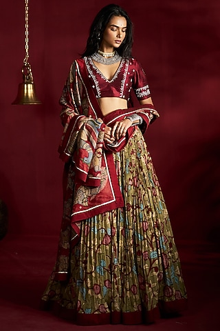 Green Silk Kalamkari Handpainted Lehenga Set by Ekaari