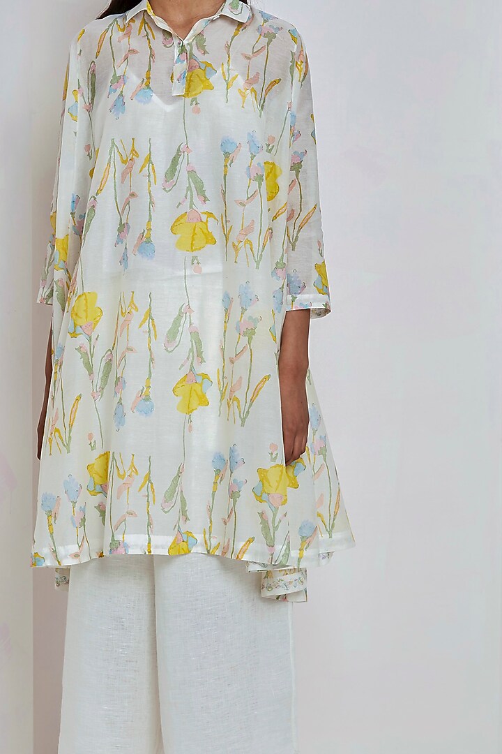 White Block Printed Vacation Dress by EKA at Pernia's Pop Up Shop