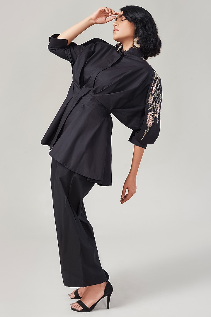 Black Cotton & Poplin Embroidered Co-Ord Set by Ek Dhaaga at Pernia's Pop Up Shop