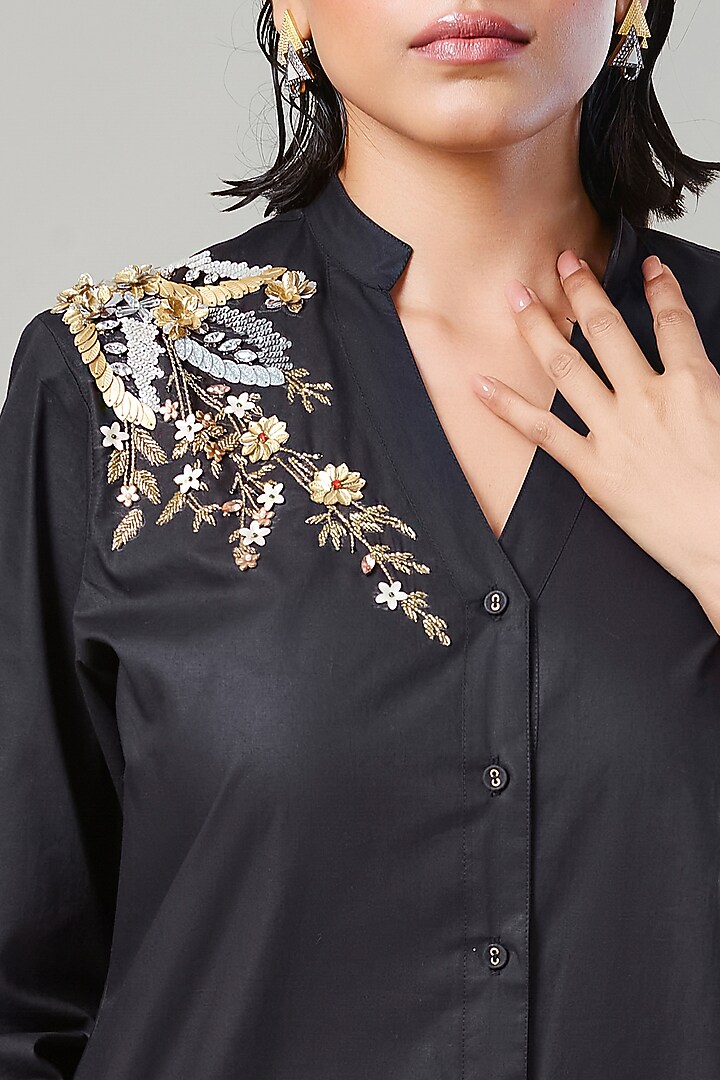 Black Cotton & Poplin Embroidered Co-Ord Set by Ek Dhaaga at Pernia's Pop Up Shop