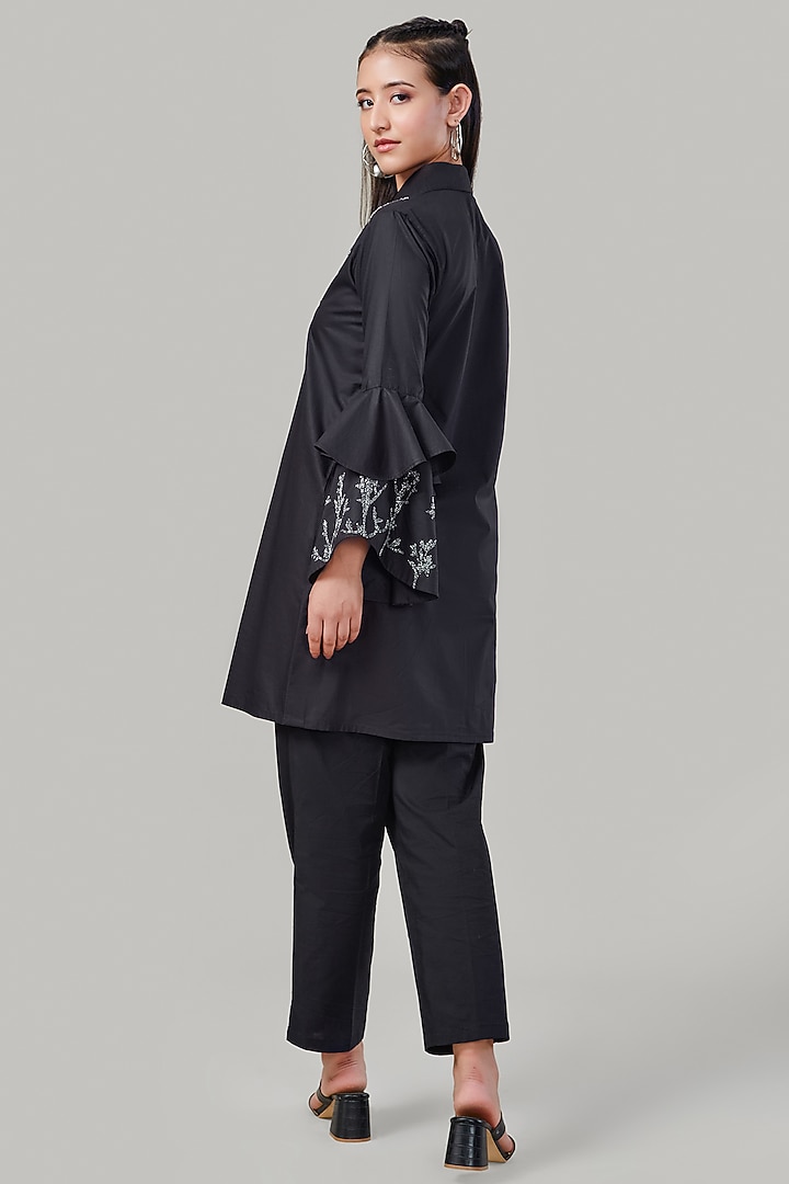Black Cotton & Poplin Embroidered Co-Ord Set by Ek Dhaaga at Pernia's Pop Up Shop